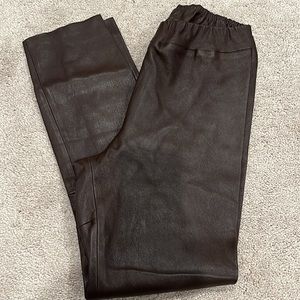 Shari’s Place Leather Straightleg Pants